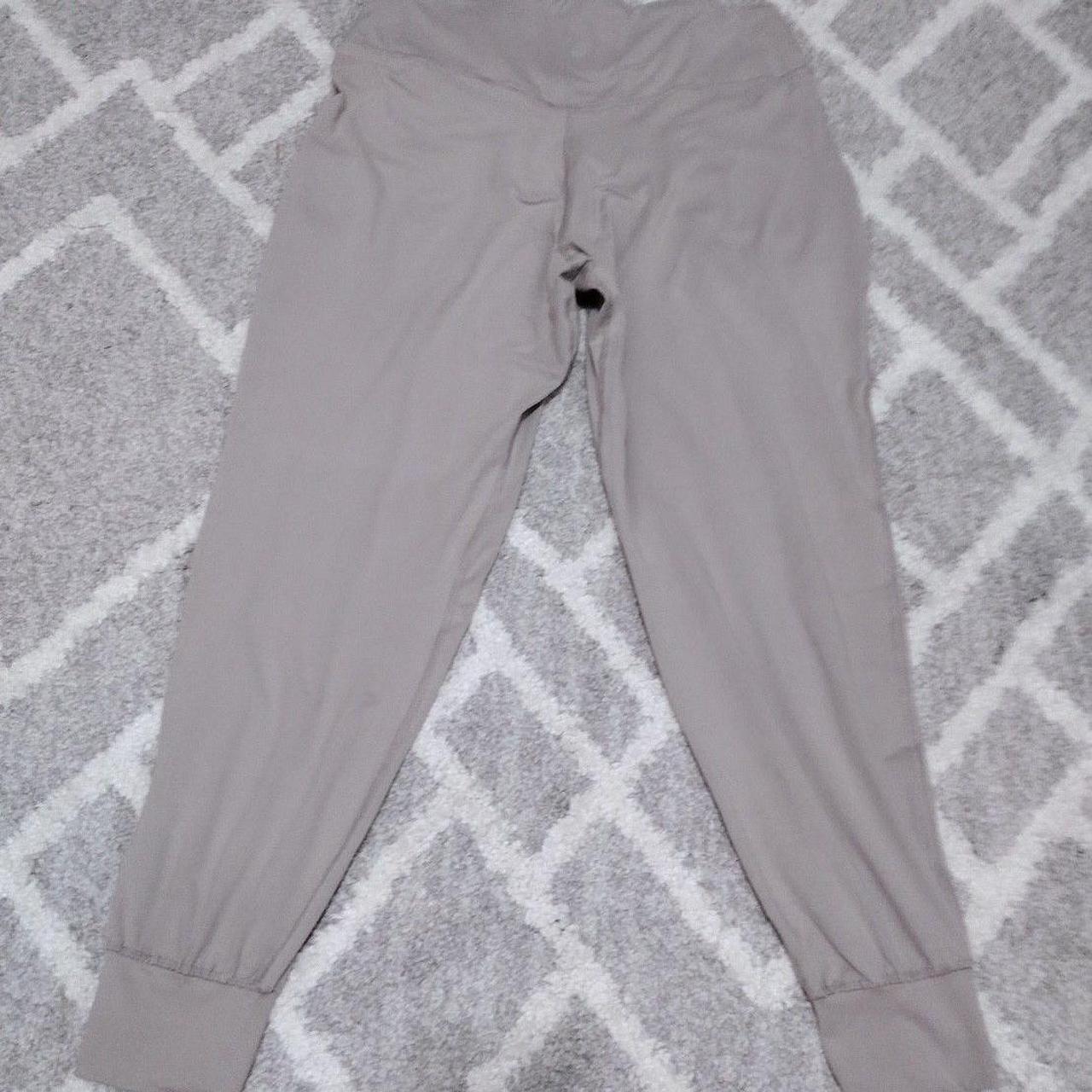 Source Unknown Women's Bottom - Tan - L – Legging… - image 3