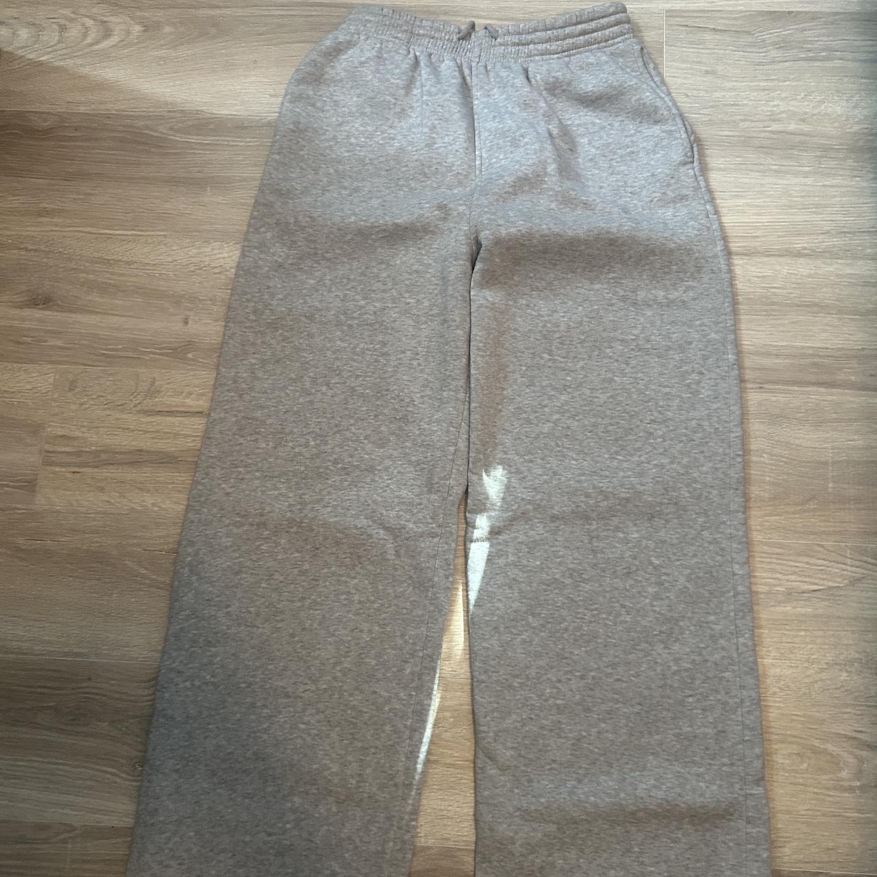 item listed by itzzsofia