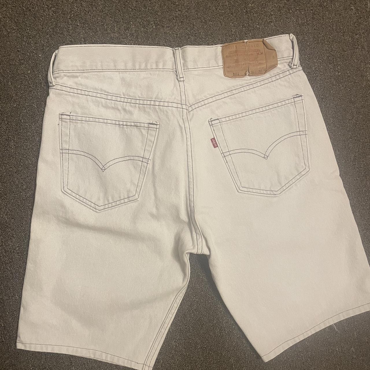 item listed by young1239