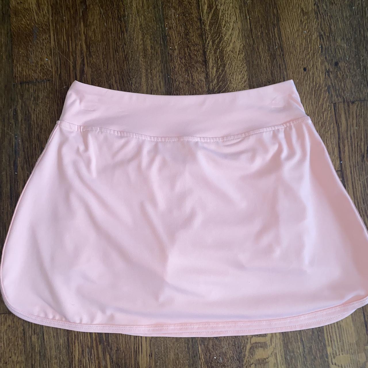 Lululemon Women's Pink Skirt | Depop