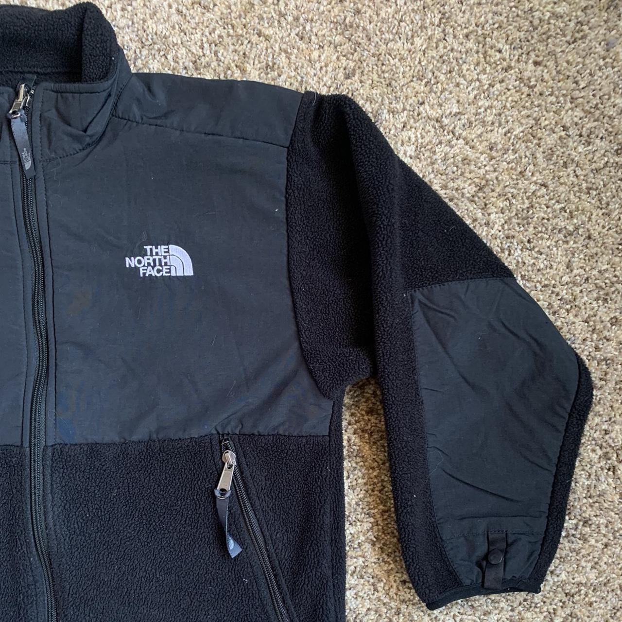 The North Face Women's Black and White Jacket (2)
