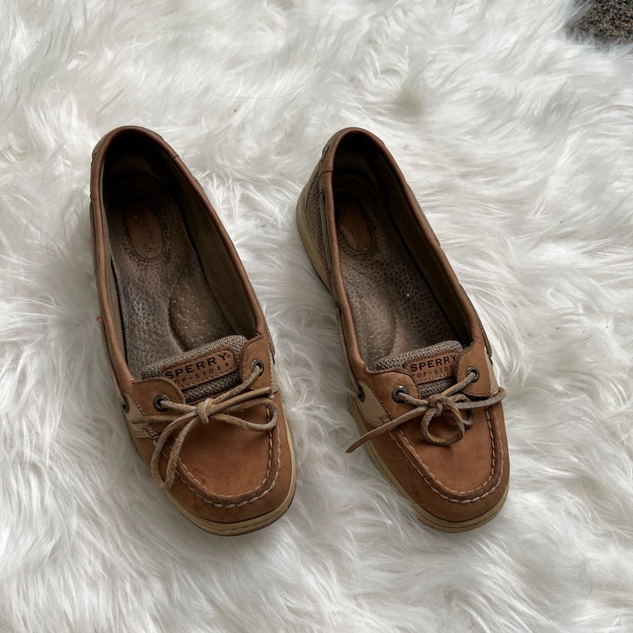 Sperry Women's Tan Boatshoes Depop