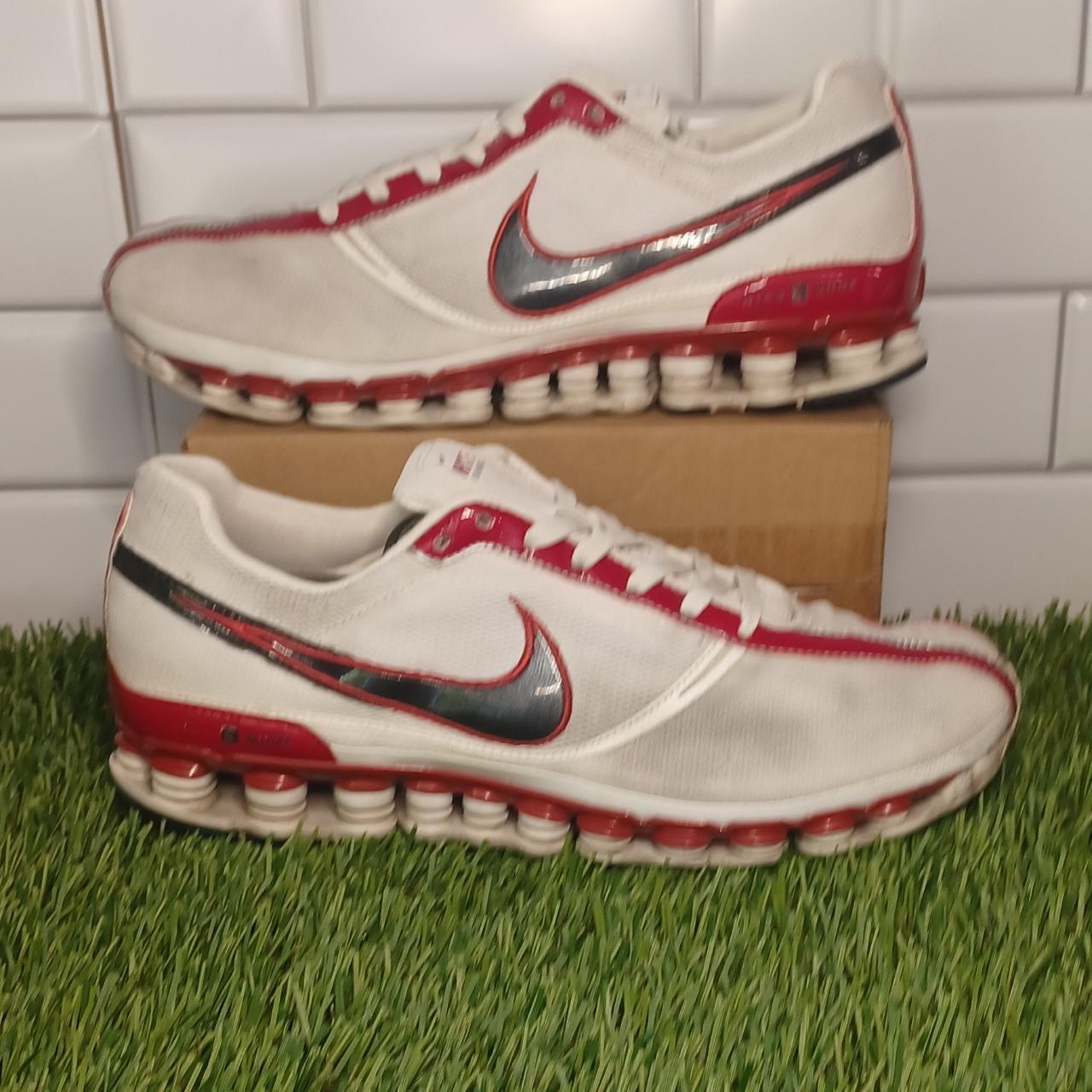 nike shox saya