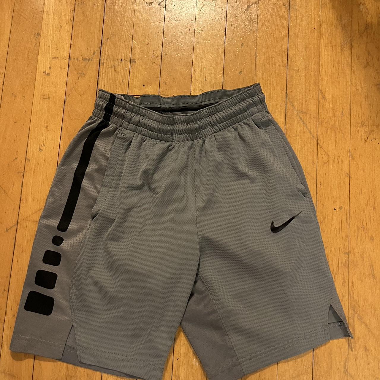 Men’s grey Nike Elite Shorts Size Small Depop