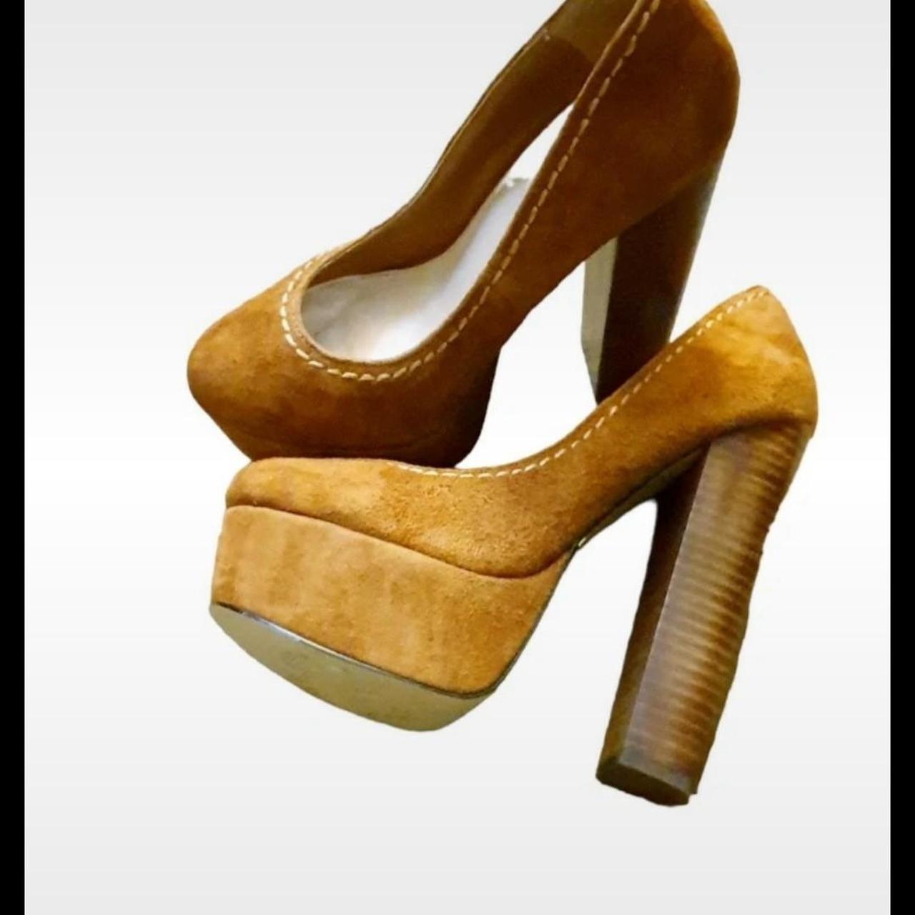 Ariel Carvela Kurt Geiger tan seude platform