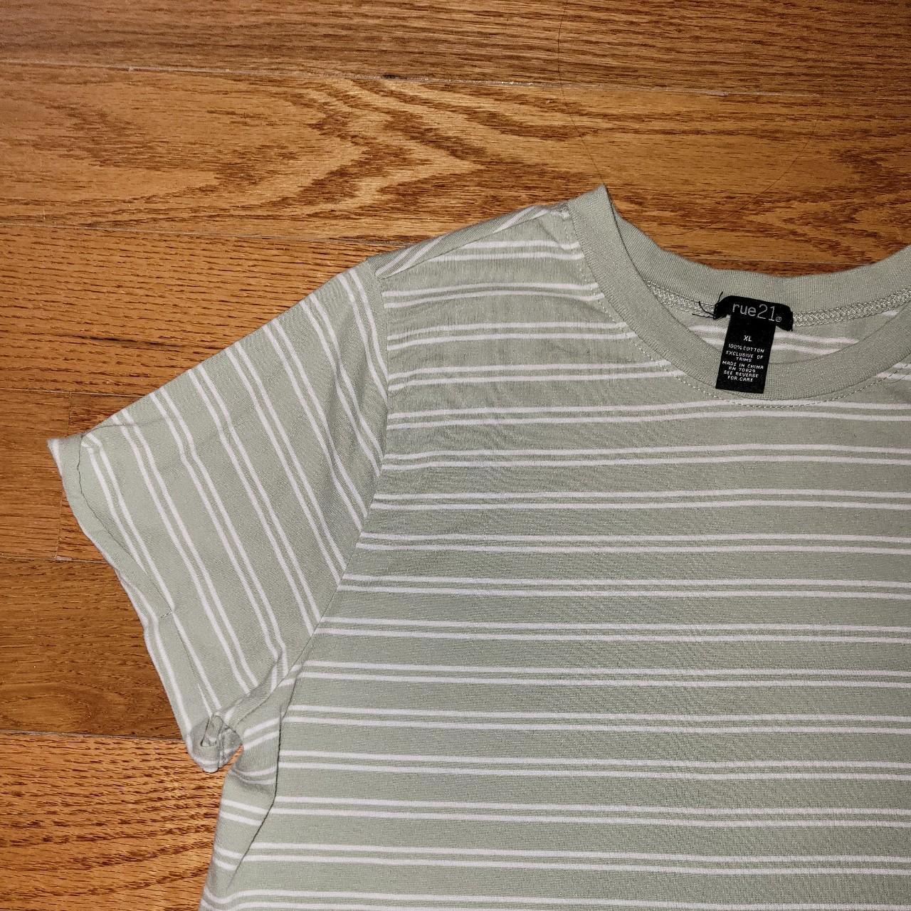 Louis Vuitton Green Striped T-Shirt Size - Depop
