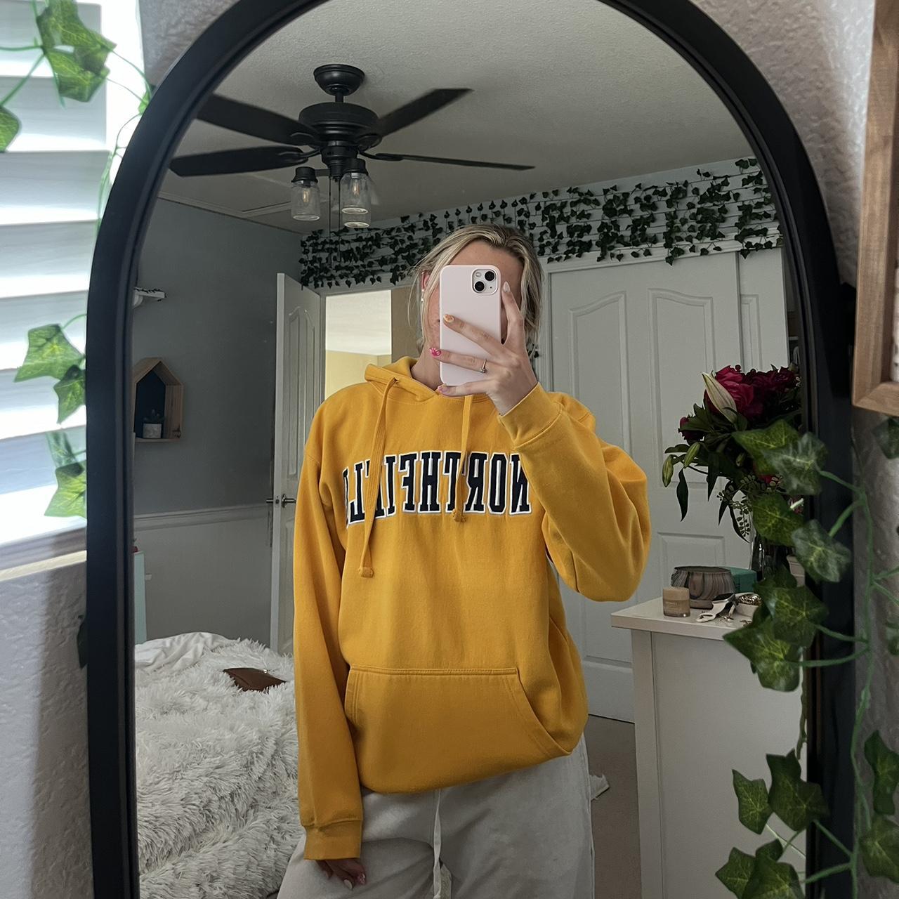 item listed by kayley2298