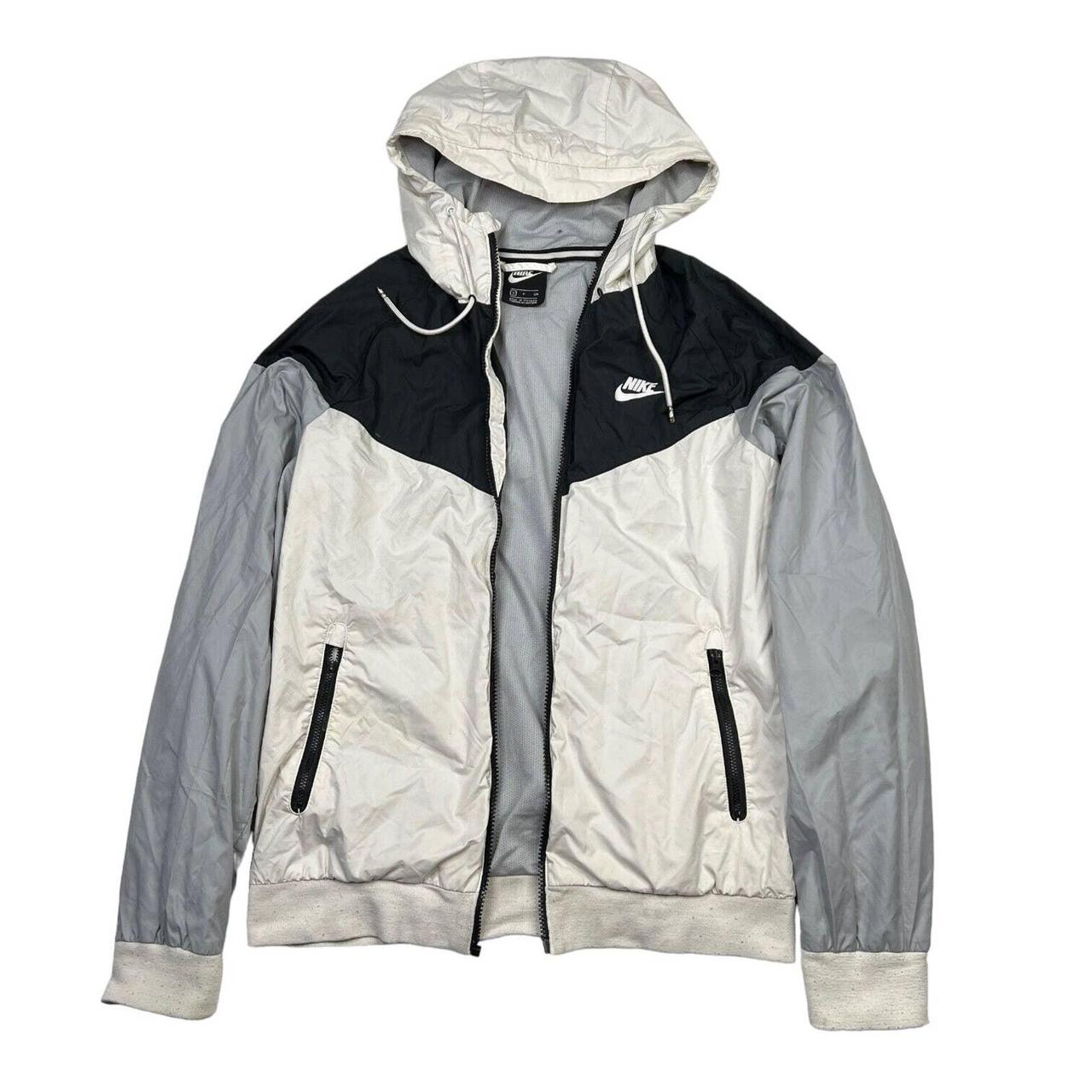 Nike Men's Sportswear Windrunner Hooded Jacket