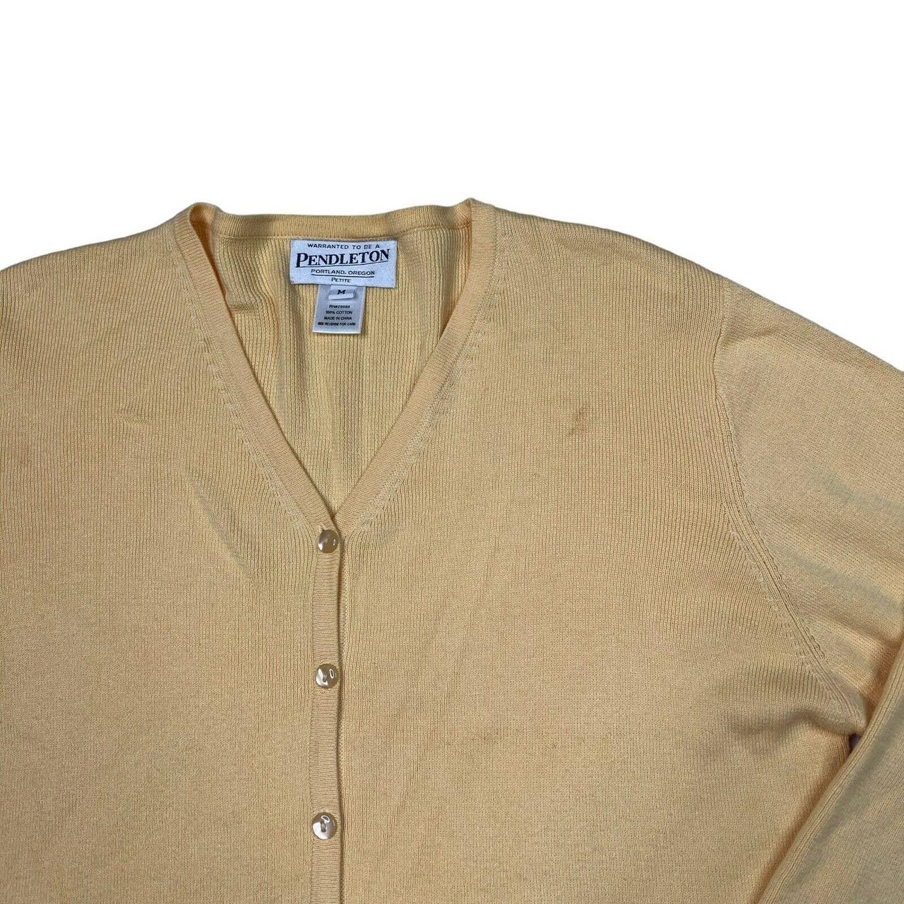 Pendleton Lightweight Cotton V-Neck Sweater Cardigan - Depop