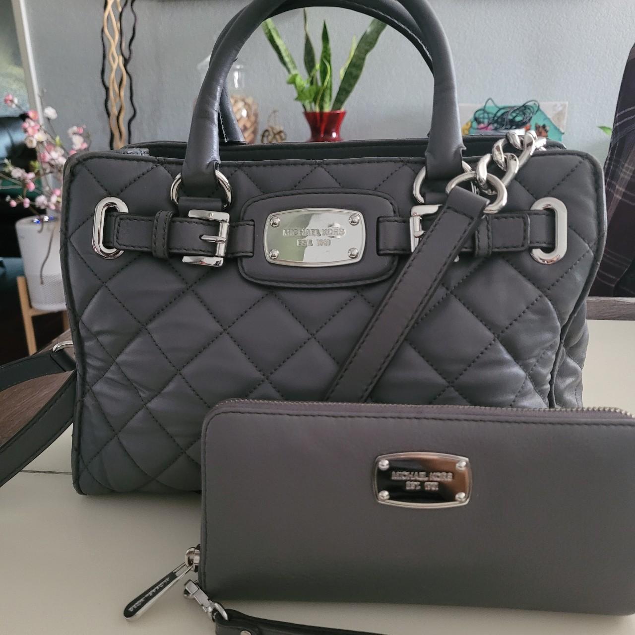 Michael kors discount grey quilted bag