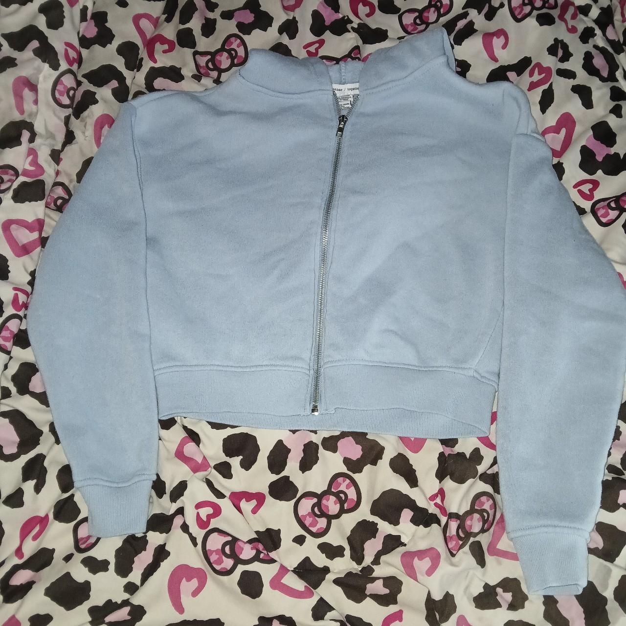 item listed by shelby_gr0unded