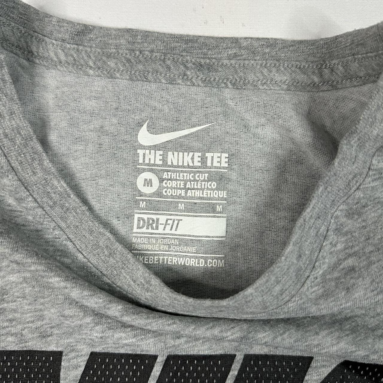 mens grey nike dri fit t shirt