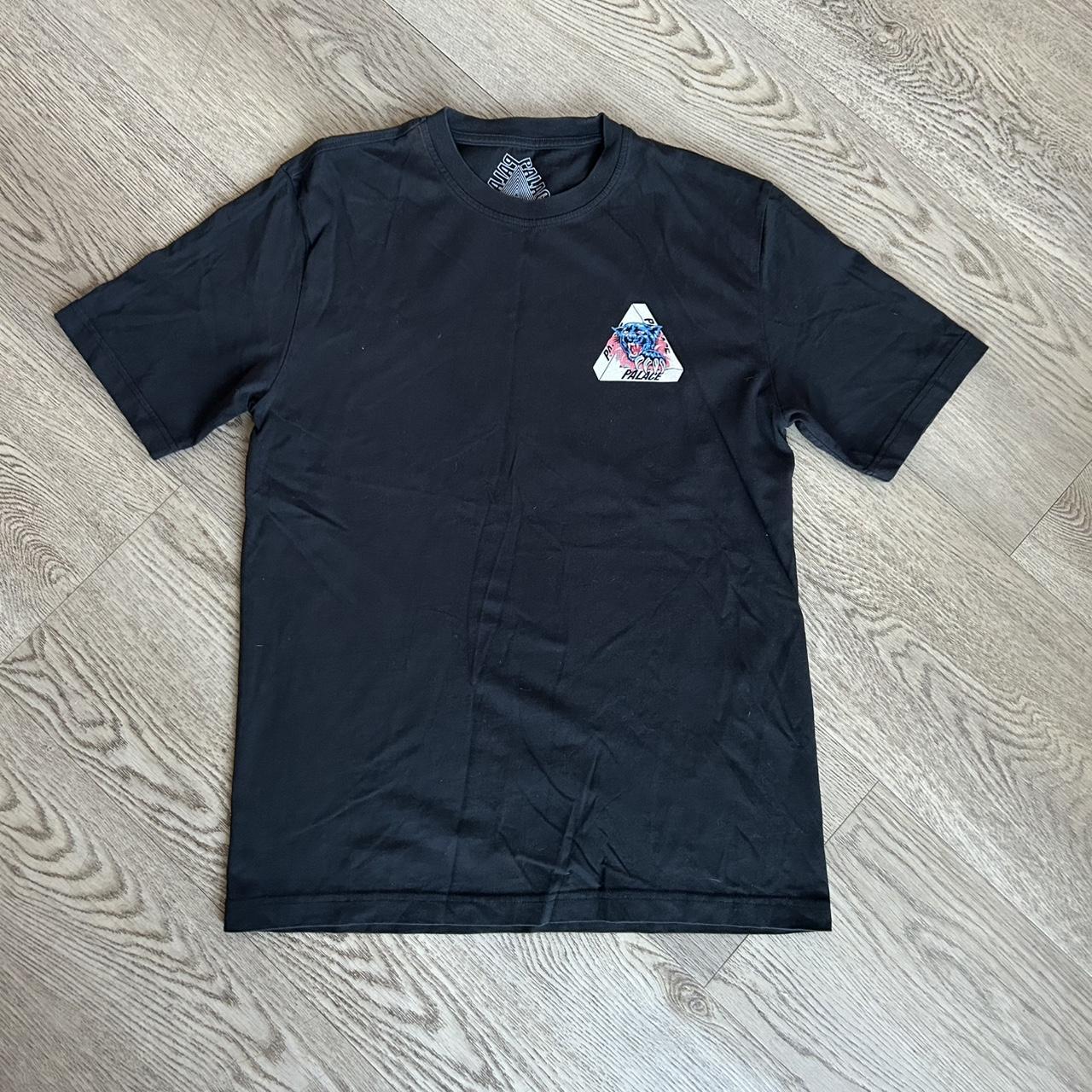 Palace Ripped T-Shirt, Black, Size Medium Men's | Depop