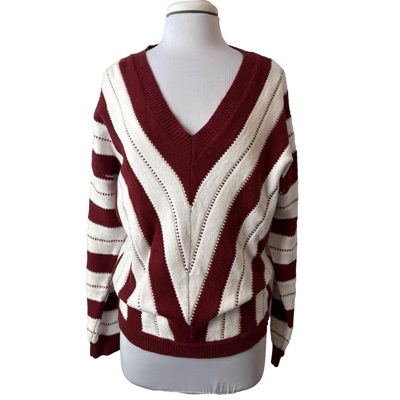 Source Unknown Women's Sweater - Red - M – Pretty… - image 1