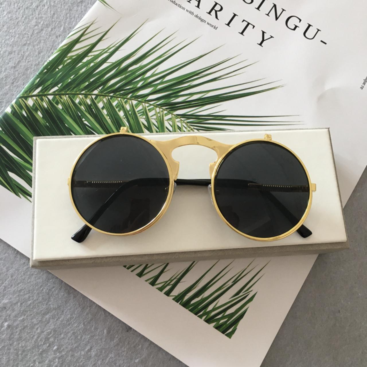 COASION Vintage Round Flip Up Sunglasses