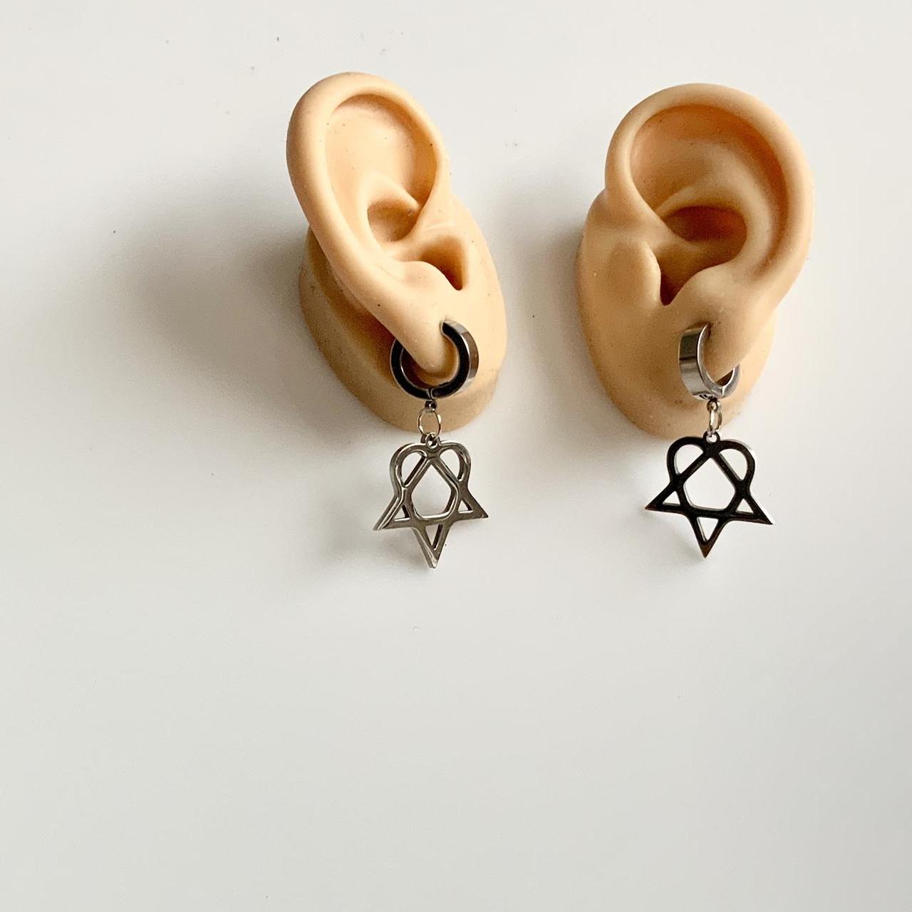 Heartagram earrings sale