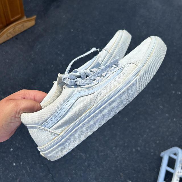 Sky deals blue vans