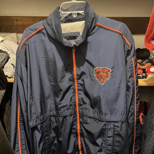 Youth XL(18-20) Chicago bears puffer jacket. Great - Depop