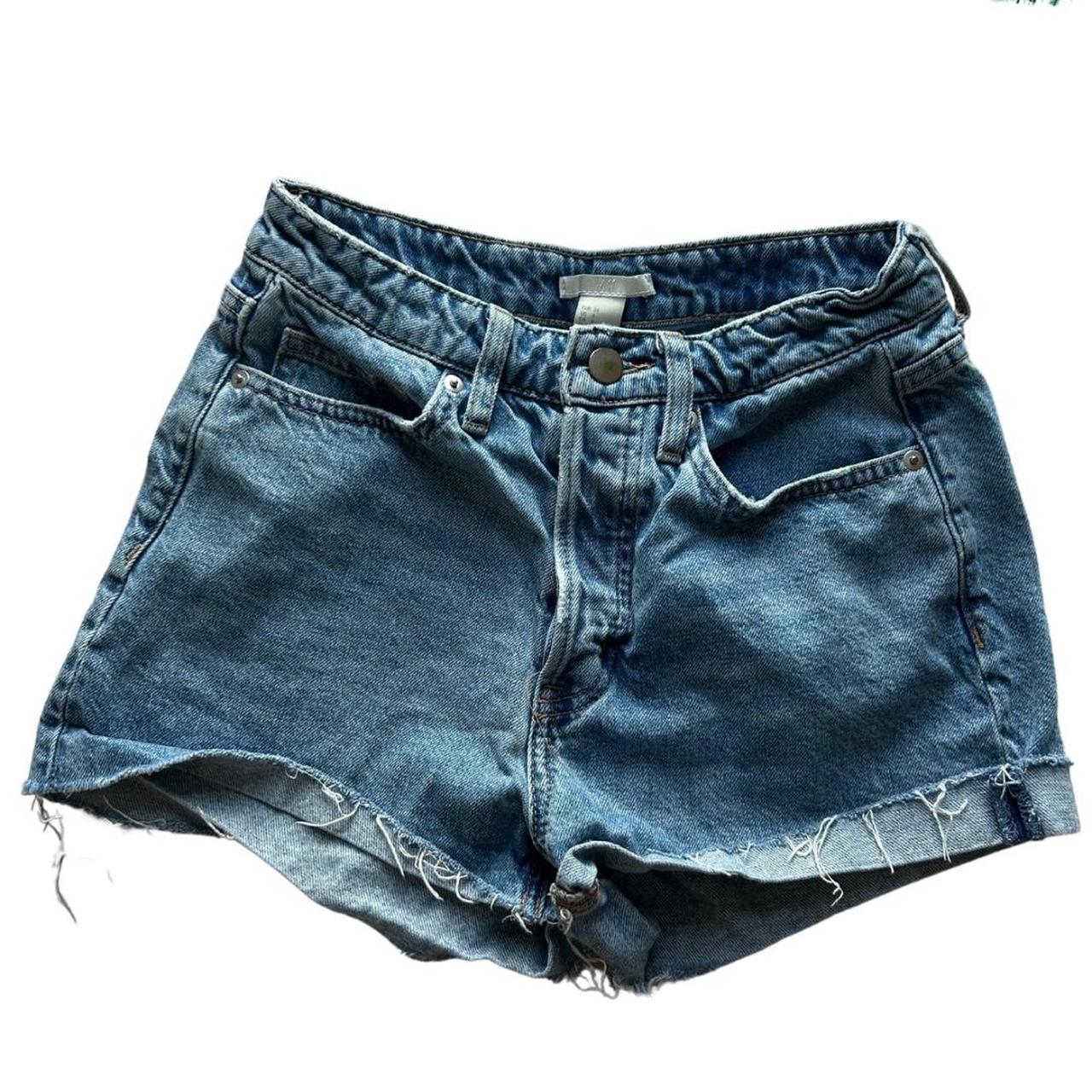 H&M denim mom shorts - high waist; 10” rise - size... - Depop