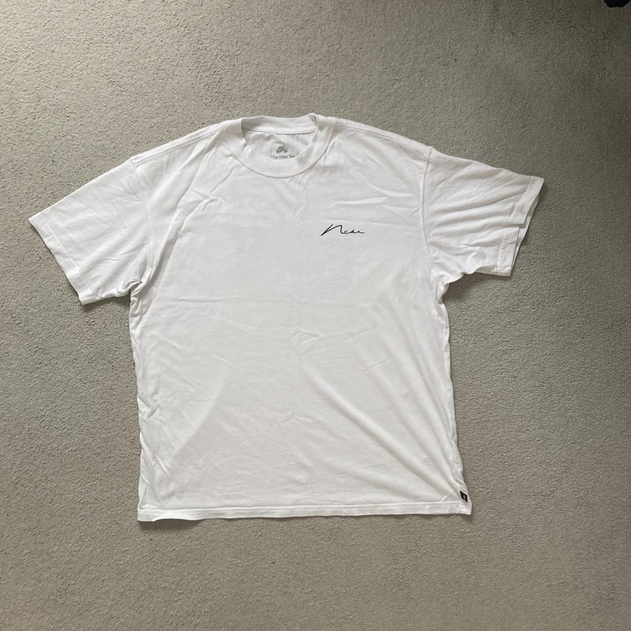 mens nike loose fit t shirts