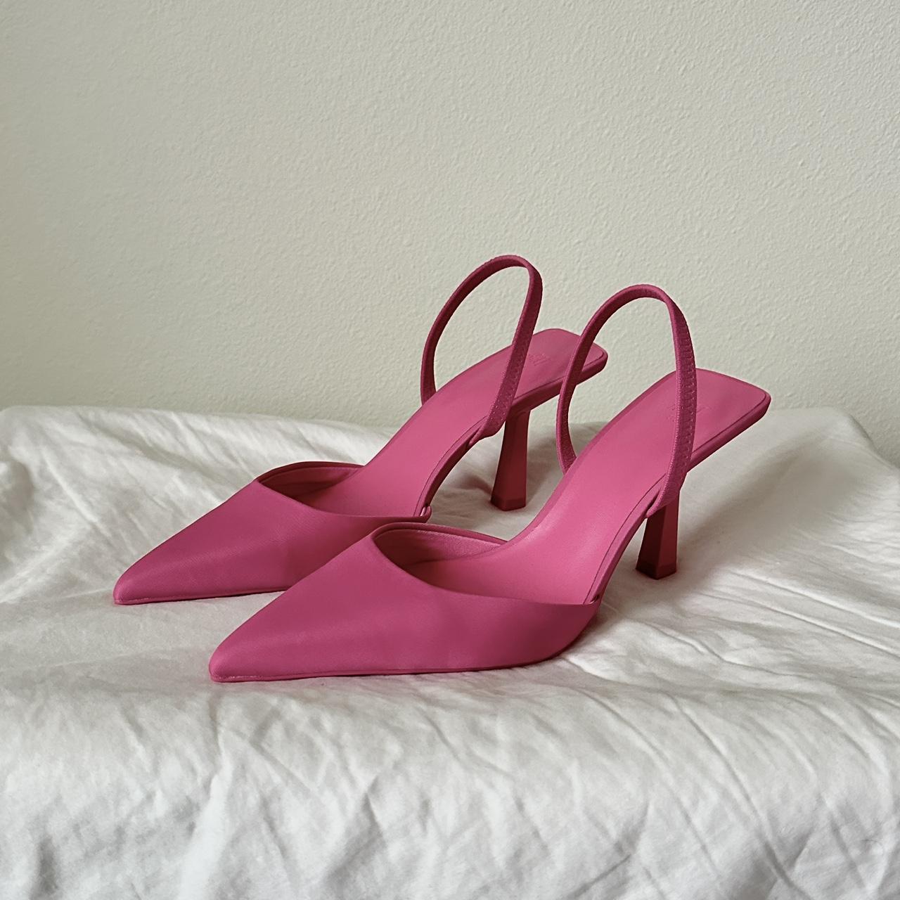 H&M Women's Pink Courts | Depop