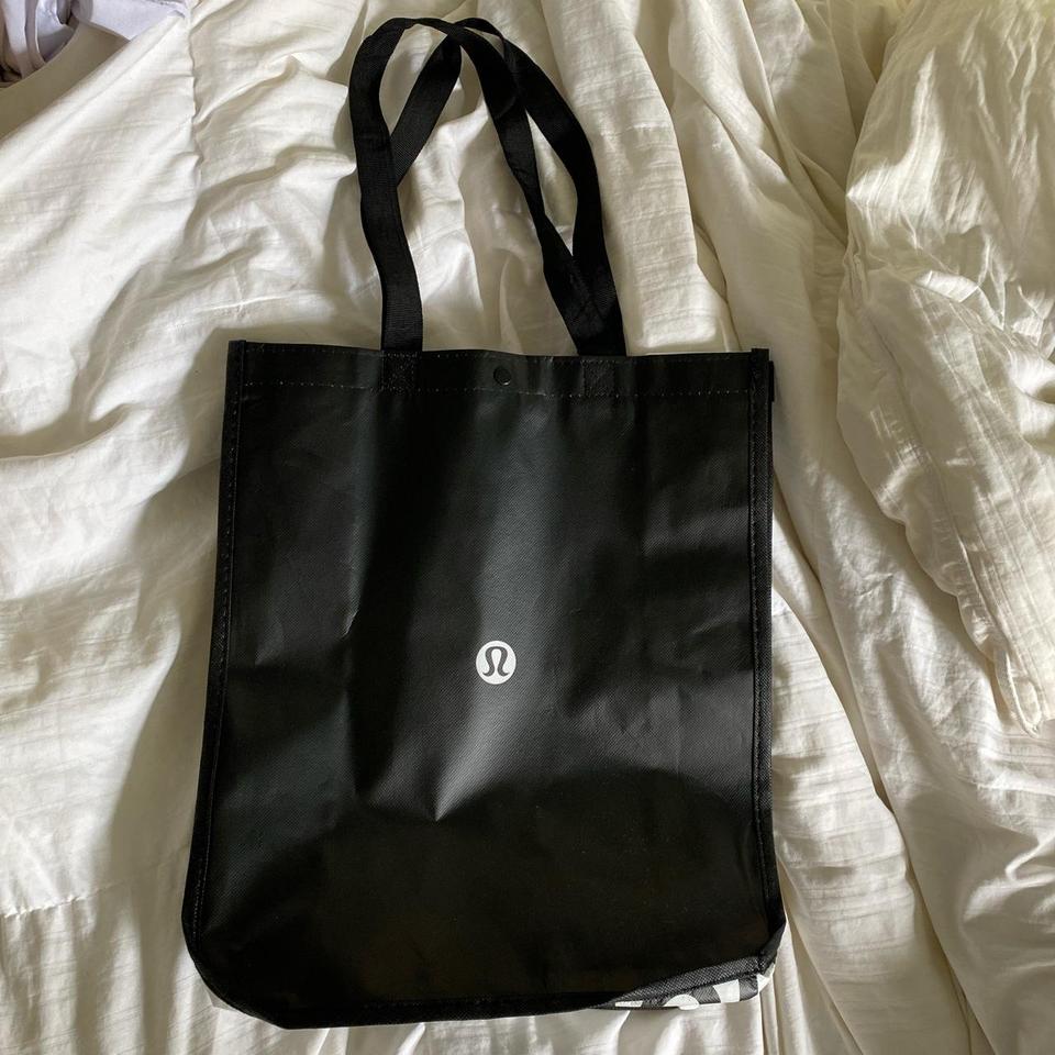 Lululemon Black and White Reusable Tote Bag - never - Depop