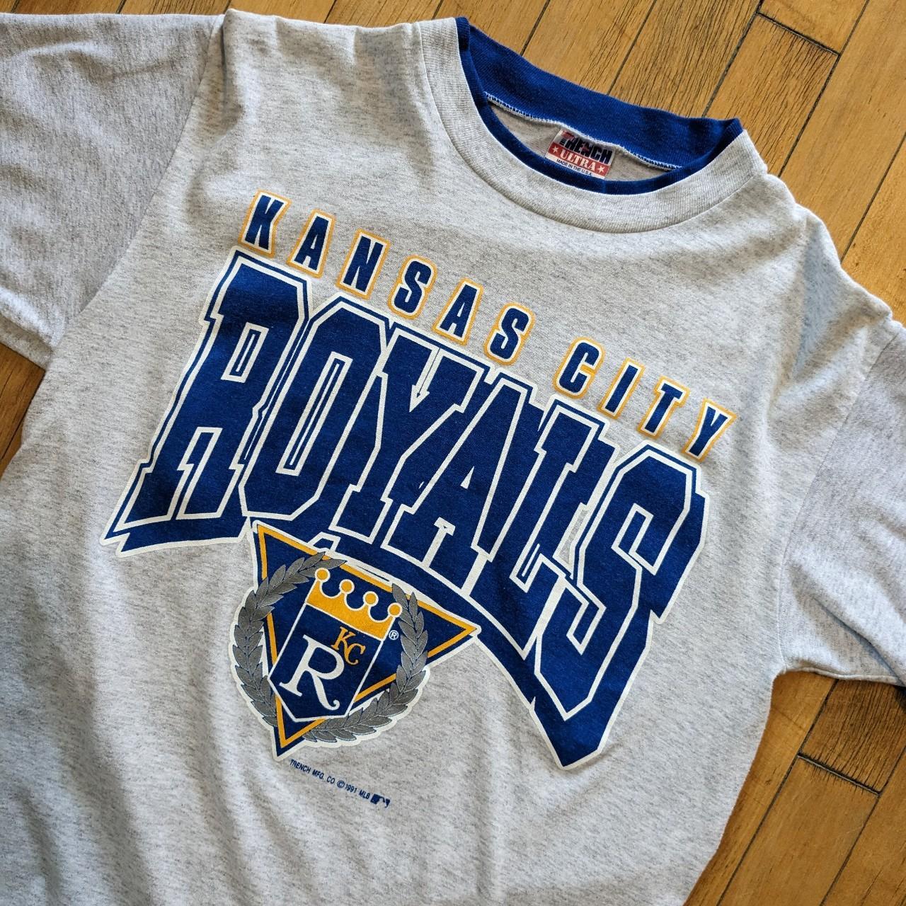 Kansas City Royals T-Shirt! It's an extra large - Depop