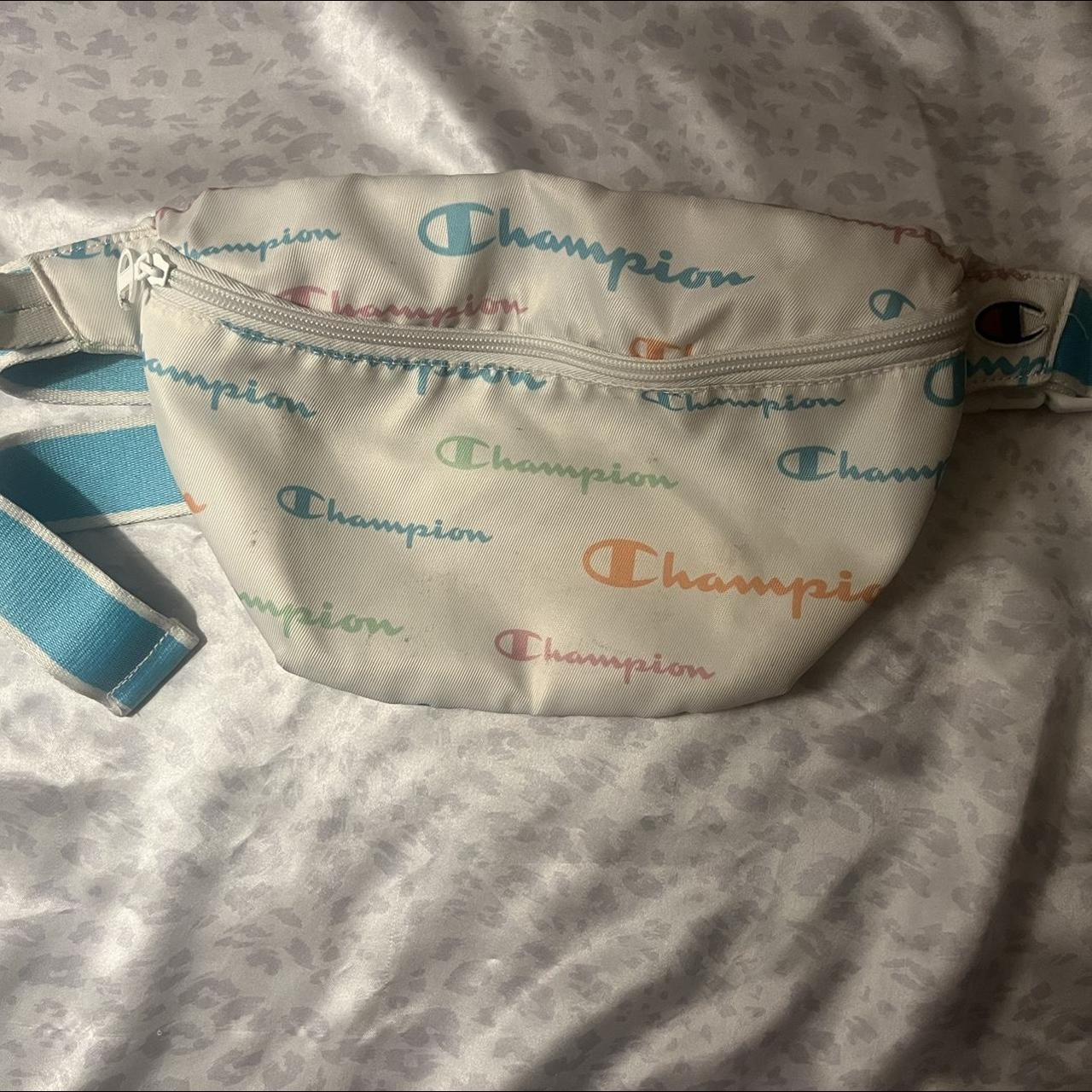 Champion fanny pack discount white