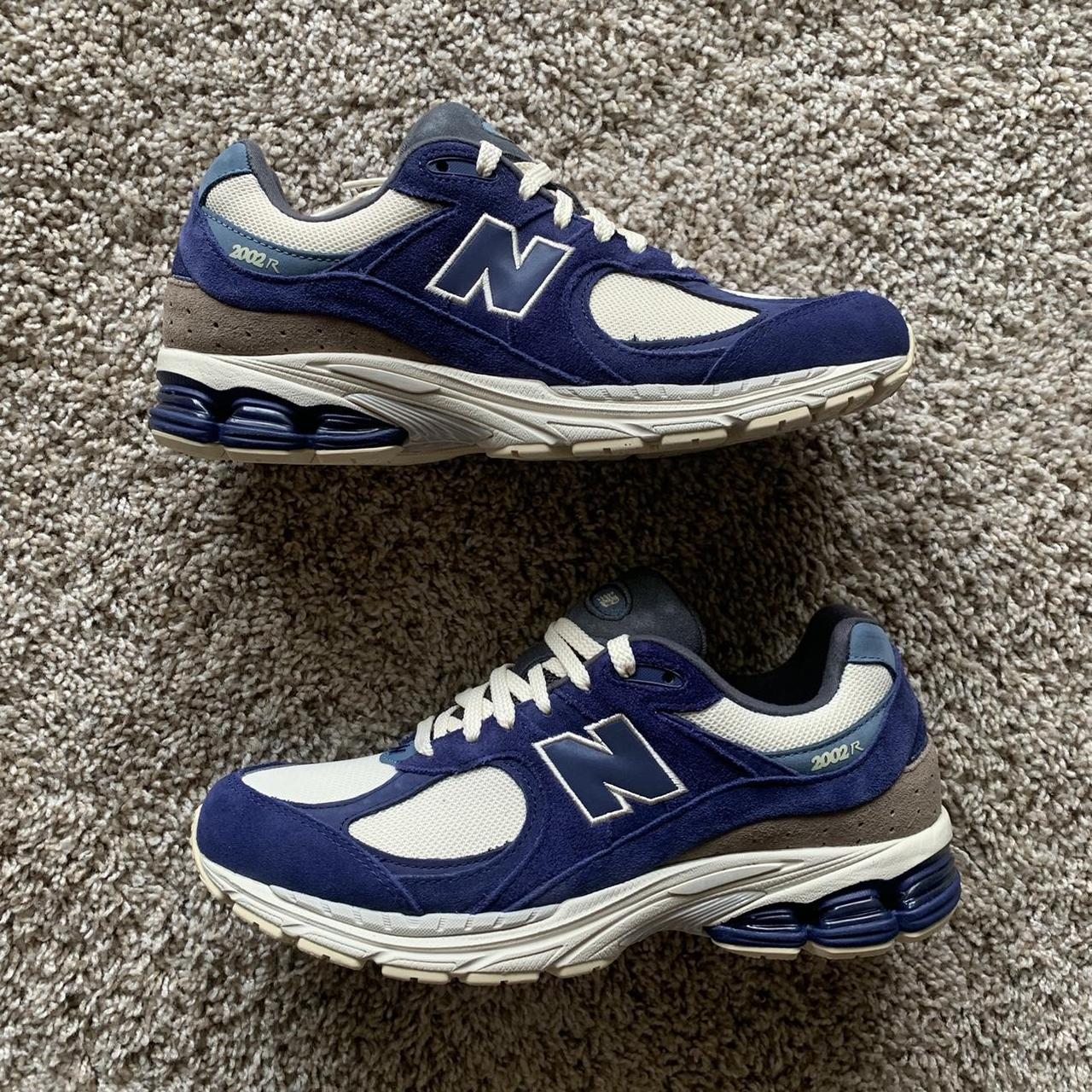 New Balance 2002R M2002RG, Size 9. 5. Brand new....