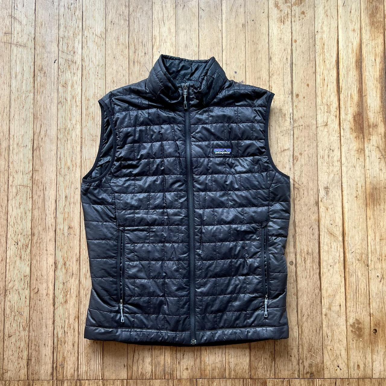 Tom Audreath opgraven Ooit Patagonia Vest, Black Men's Nano Puff Vest, Size... - Depop