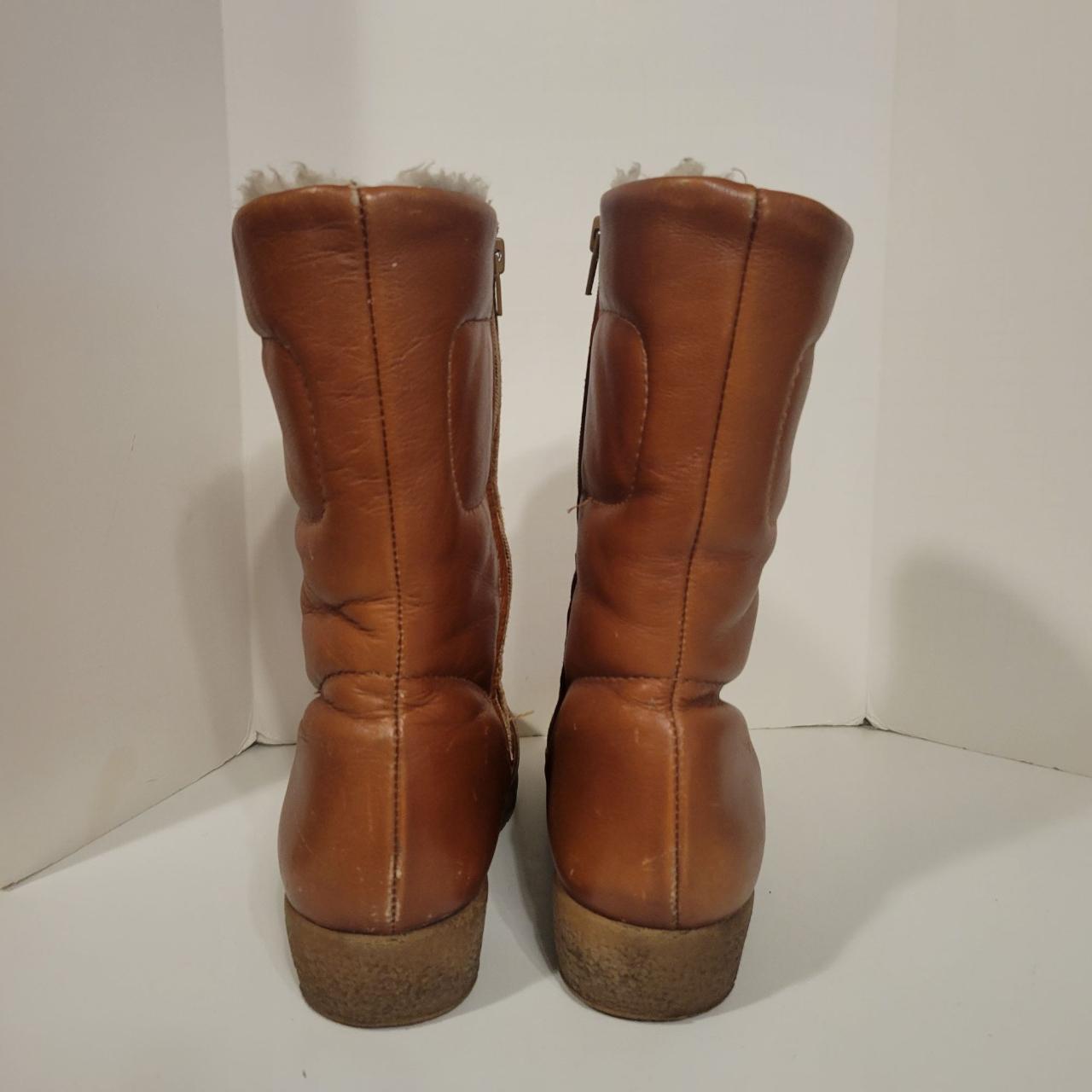 Blondo Women's Brown and White Boots | Depop