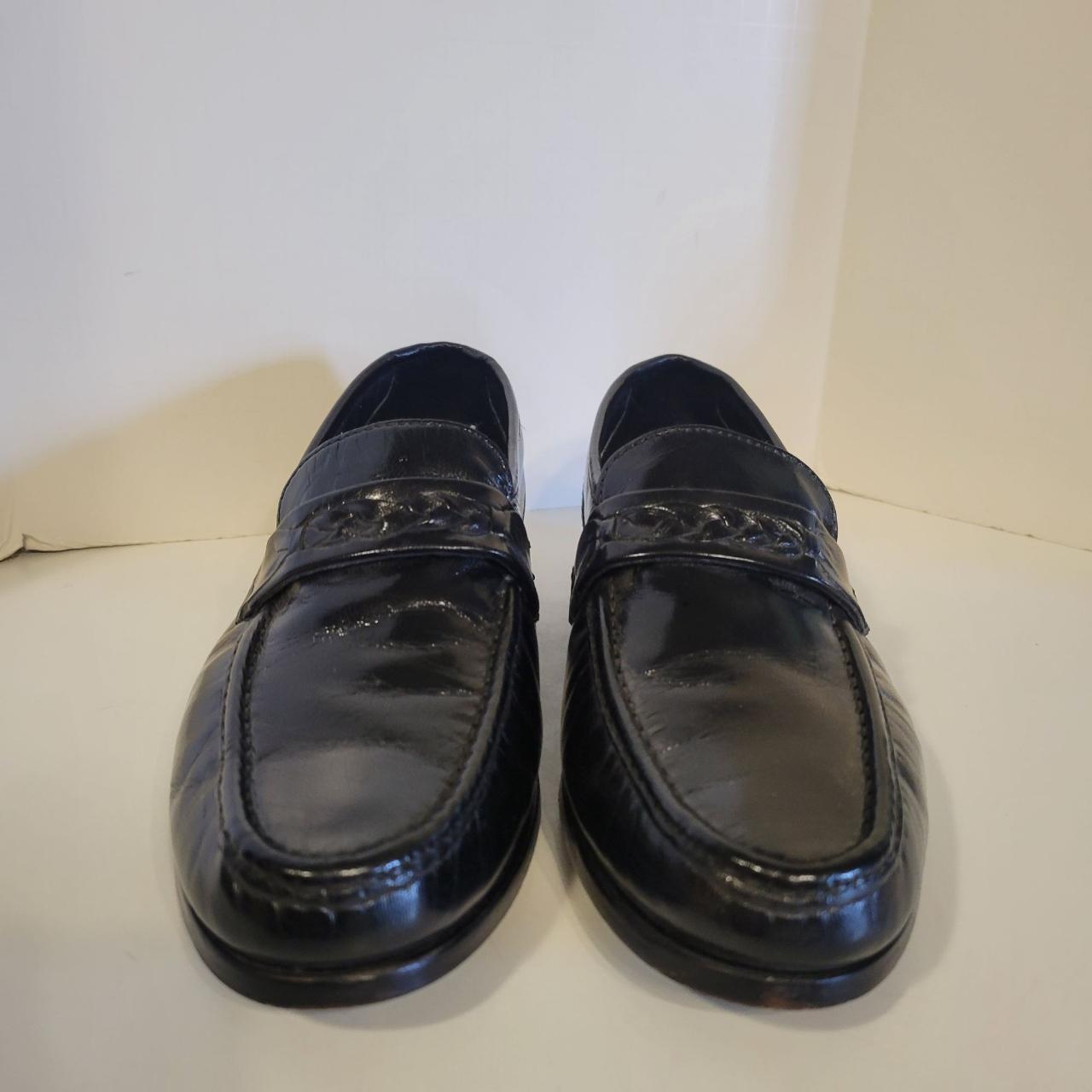 Nunn Bush Men's Black Loafers | Depop