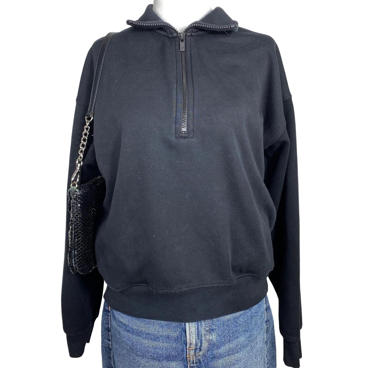 item listed by y2kaylaaaa