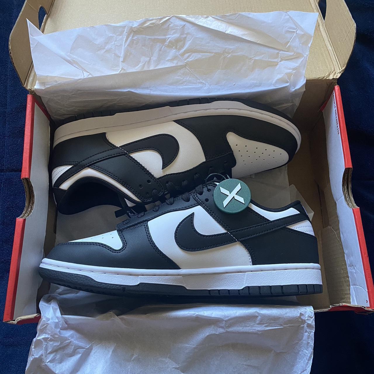 footlocker panda dunks