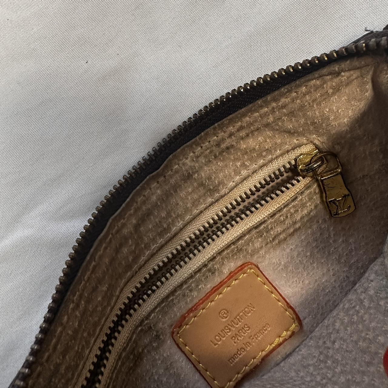 Louis Vuitton Hand Bag (Broken Zipper, Easy Fix) - Depop