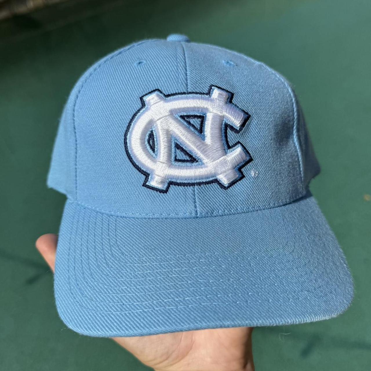 tar heels 90s snapback