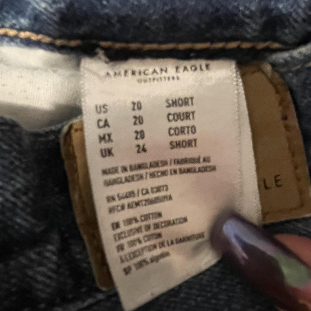 American Eagle 90s boyfriend fit jeans! Size 20,... - Depop
