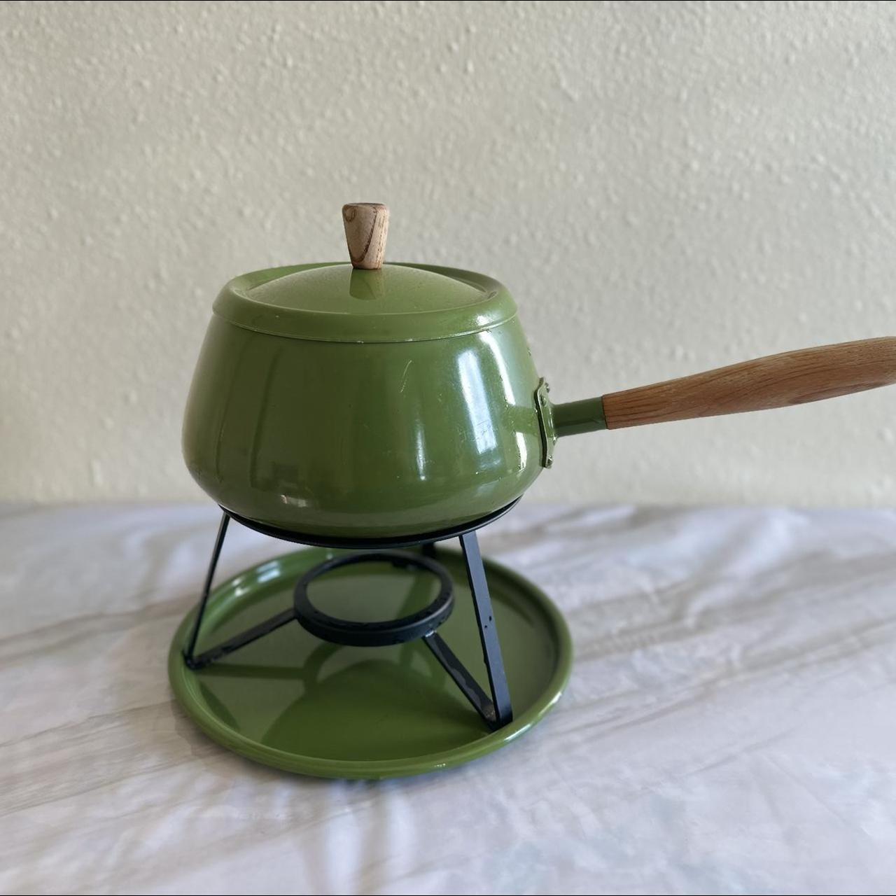 Retro 80s lime green fondue pot This would be so... - Depop