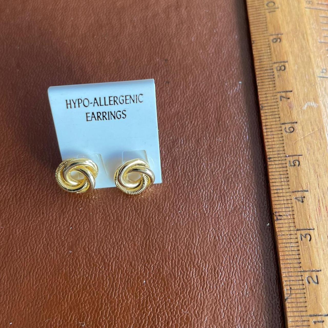 item listed by amisbeloved