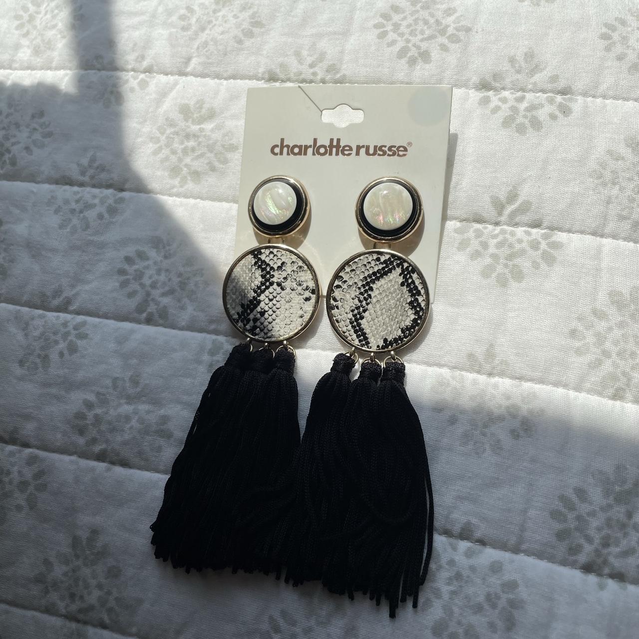 Lovisa Gold/ black tassel earrings