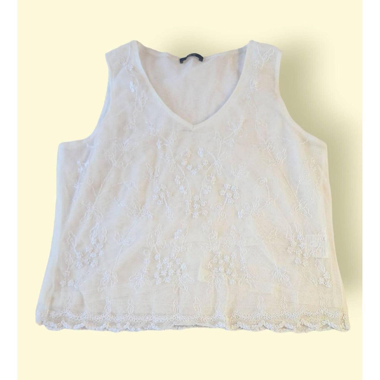 VINTAGE Dia off white floral lace lined tank...