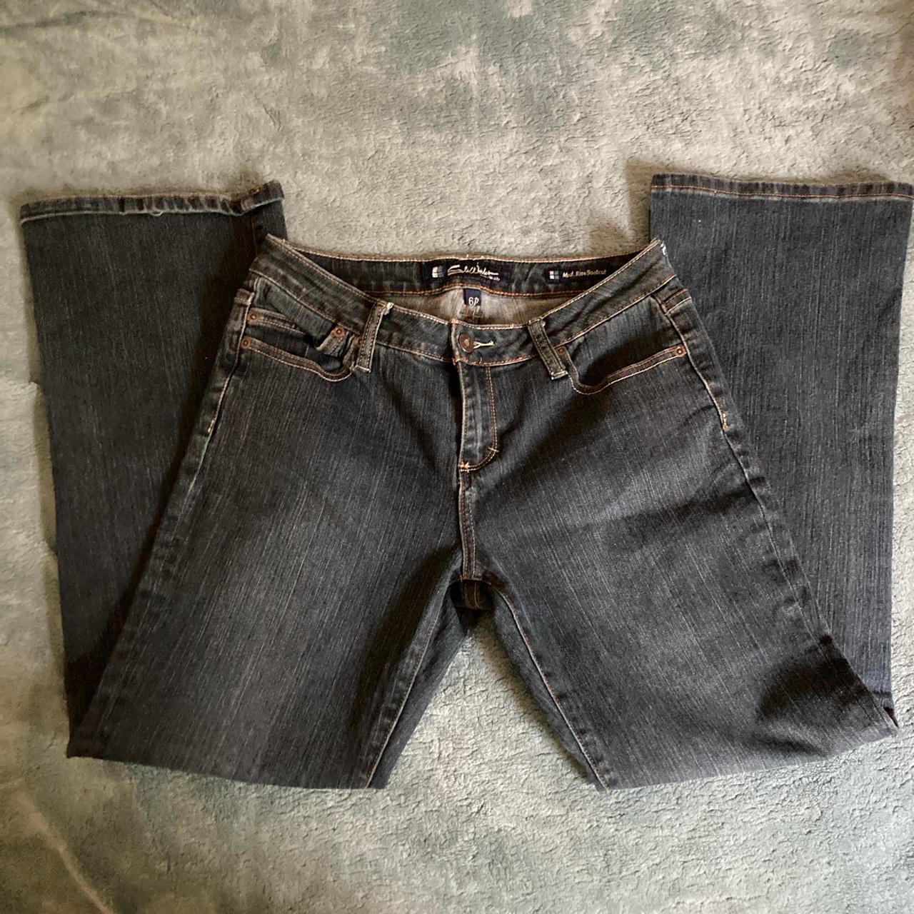 Dark wash flare jeans. Low waisted, really pretty... - Depop