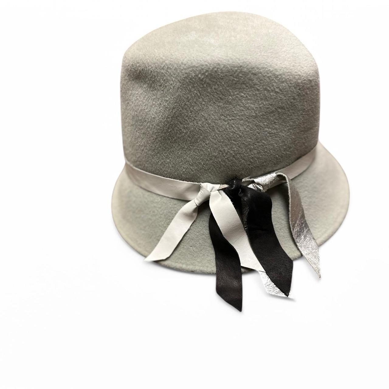 item listed by maayanbe123