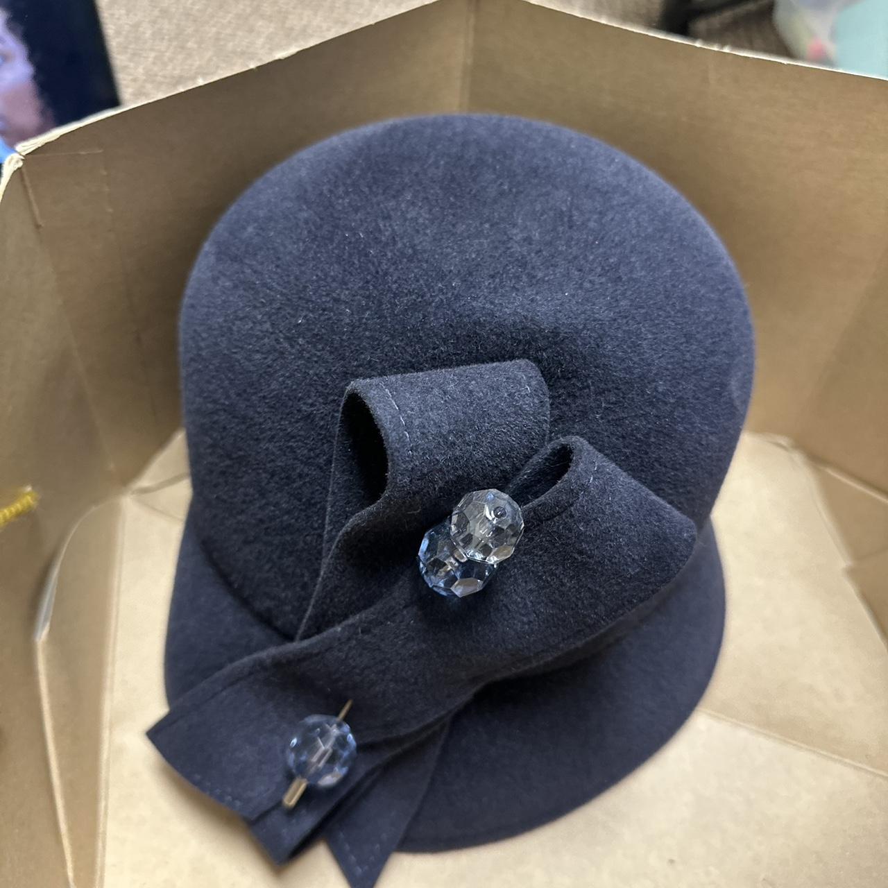 item listed by maayanbe123