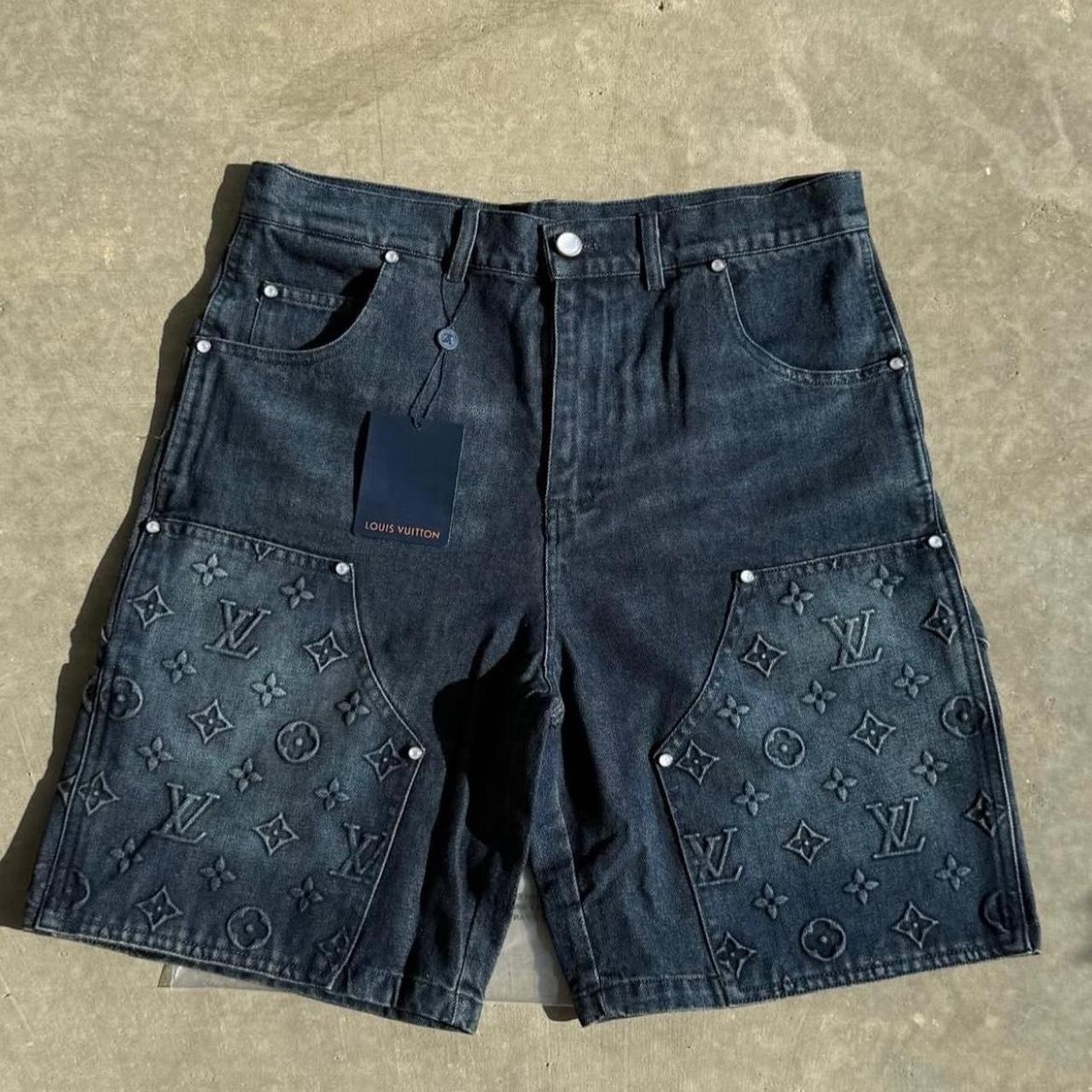 item listed by adrian1126