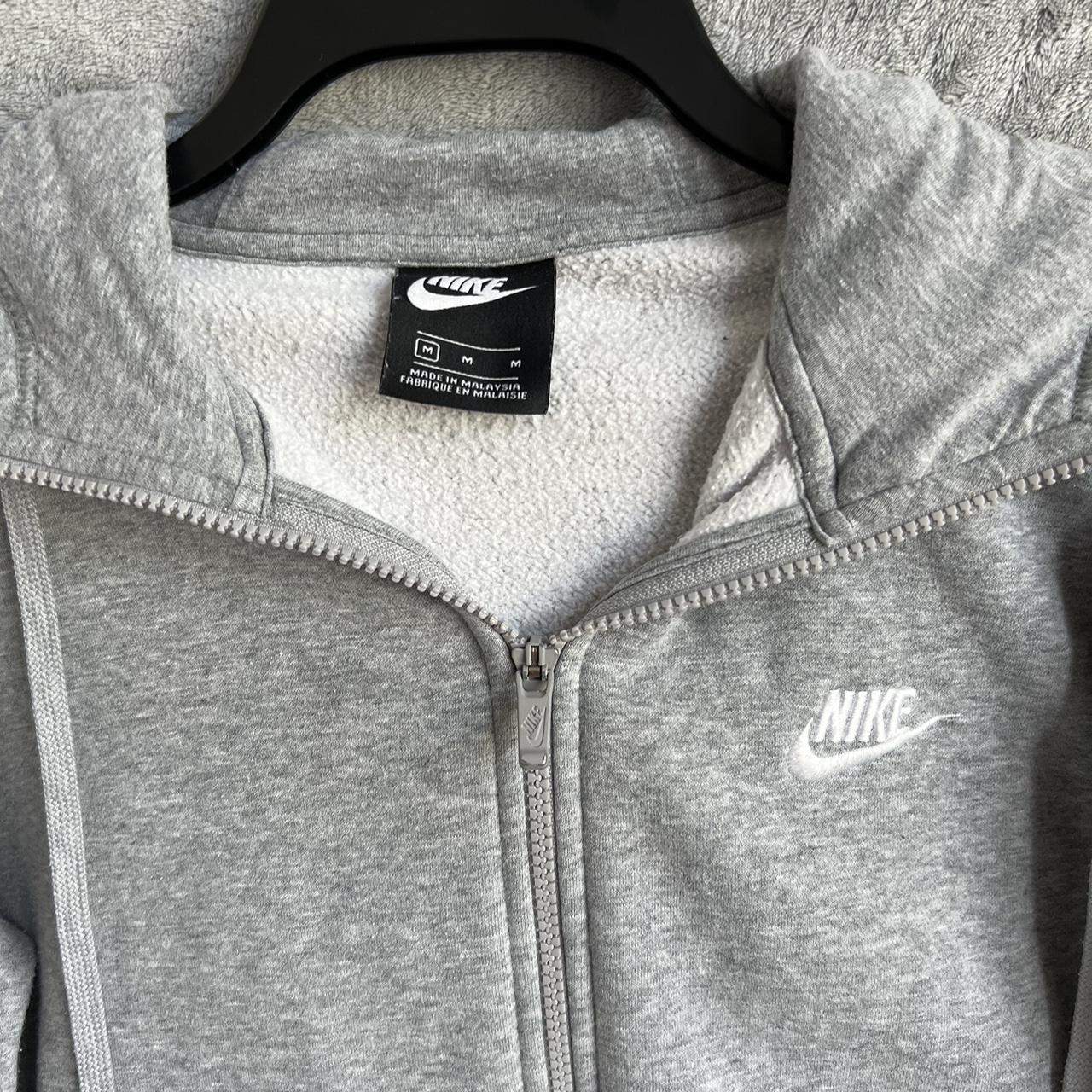 Nike Women's Grey Jacket Depop