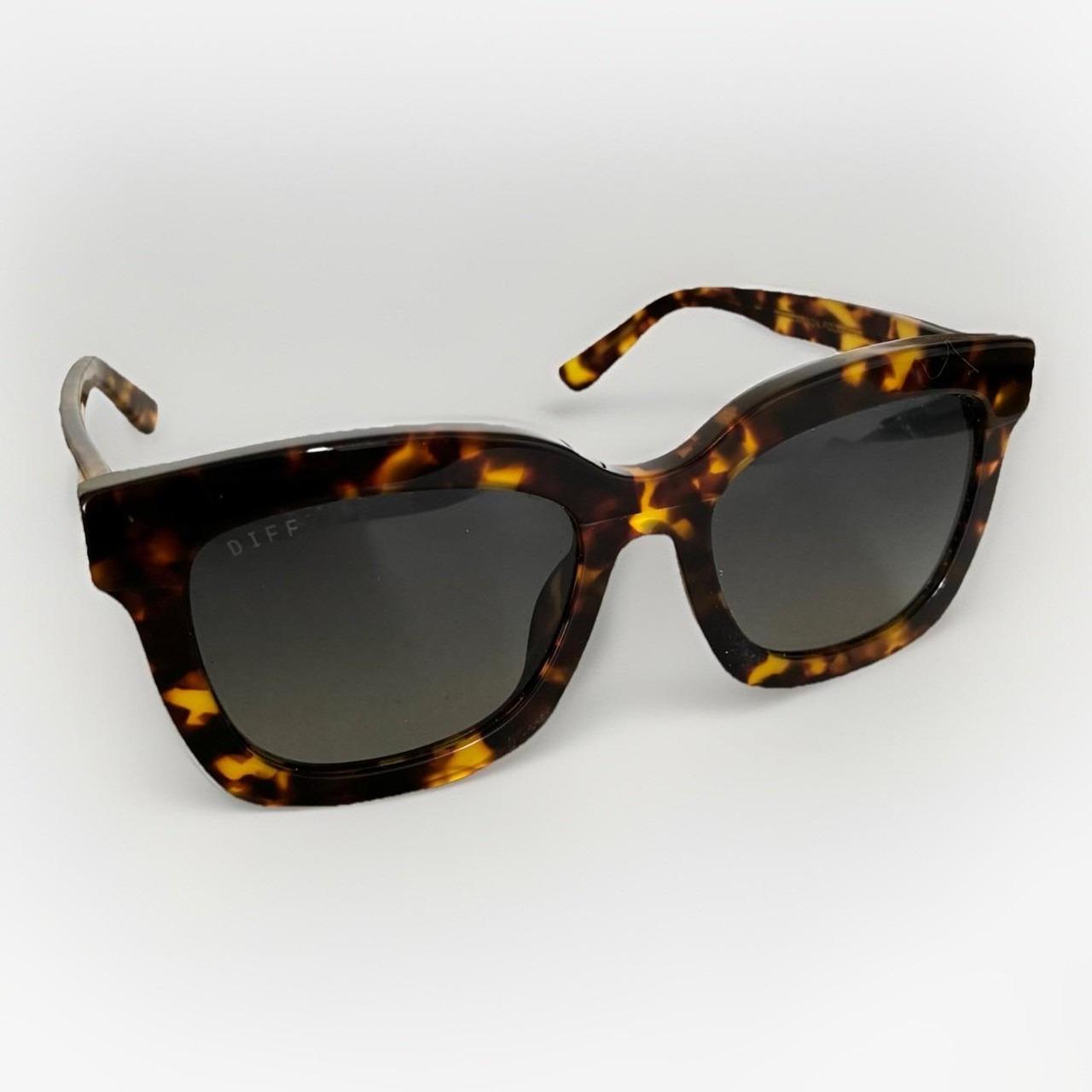 Women's Sunglasses - Brown – DIFF Carson Polarize… - image 1