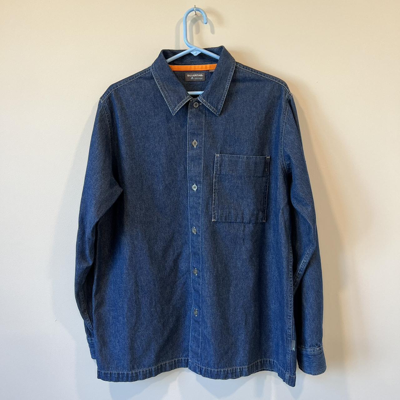 Vintage Levi’s Silvertab Denim Button Down In... - Depop