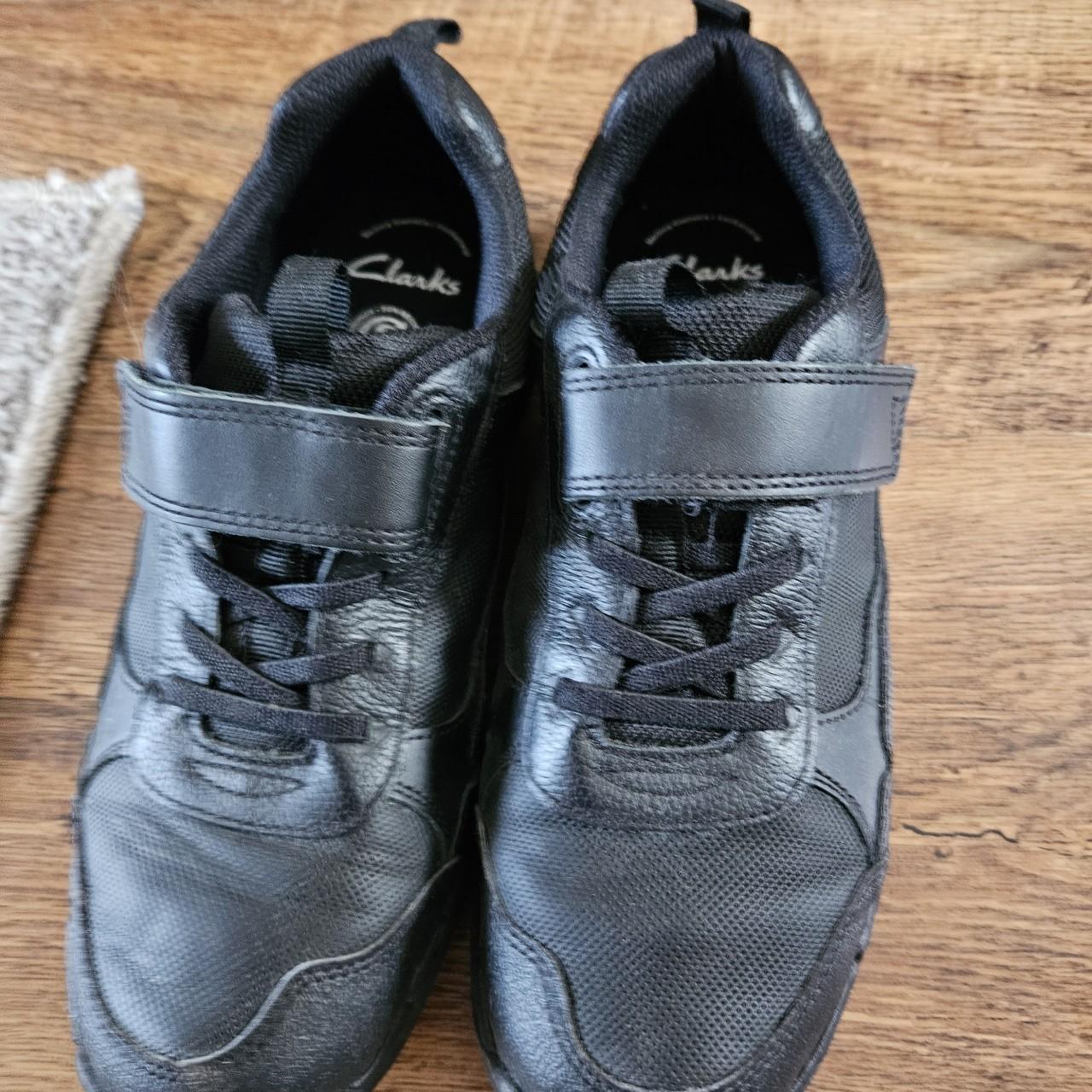 clarks boys trainers