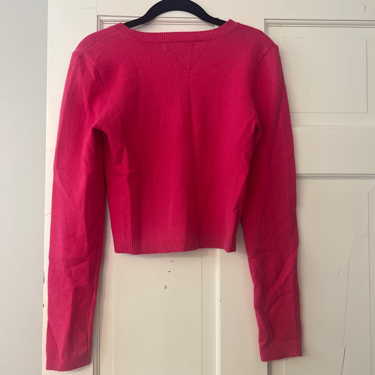 alice + olivia Women's Pink Jumper | Depop